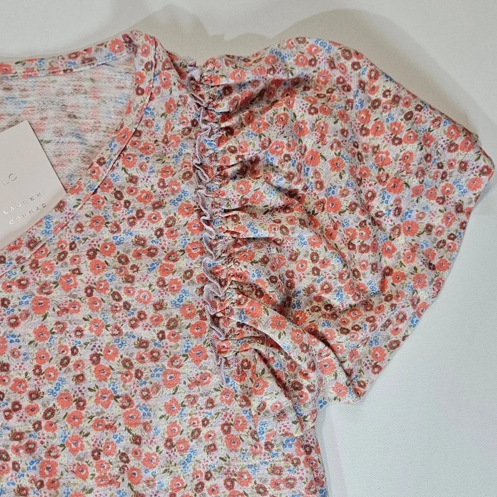 LC Lauren Conrad Floral Blouse Womens Large Multicolor Flutter Sleeve Boho Top - Picture 3 of 5